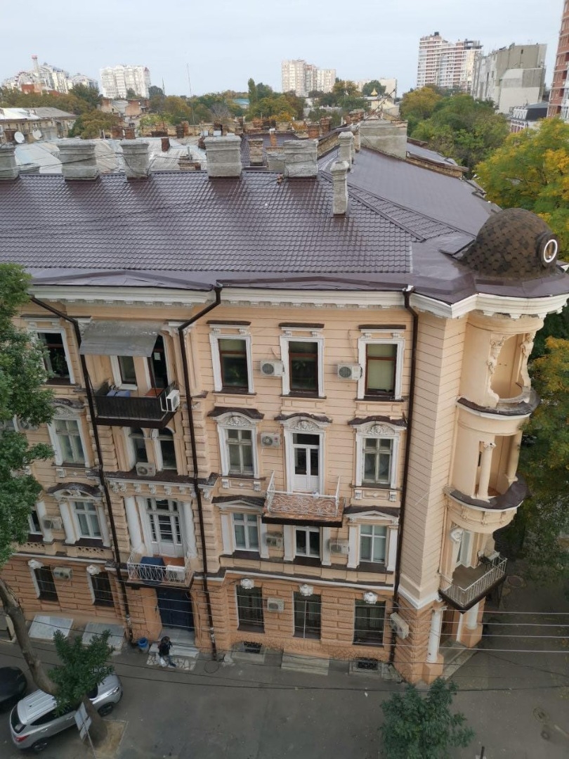 продажа многокомнатной квартиры номер A-174573 в Приморском районе, фото номер 6